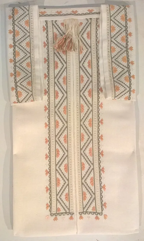Samples of traditional Reshetylivka embroidery from central Ukraine