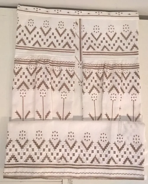 Samples of traditional Reshetylivka embroidery from central Ukraine