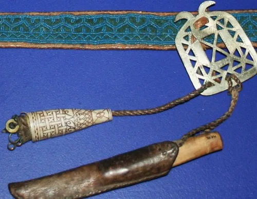 Sami-sewing-set