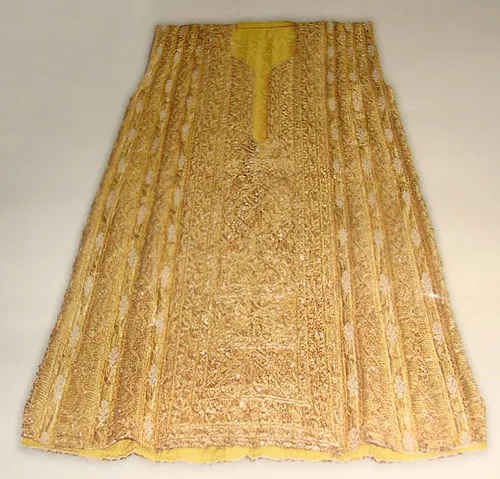 Long embroidered sleeveless shirt great kmijja with gold embroidery