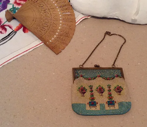 Small women’s handbag early 20th century