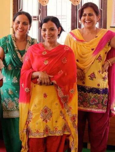 Nepali women wearing kurta suruwal