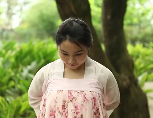Qixiong Ruqun4