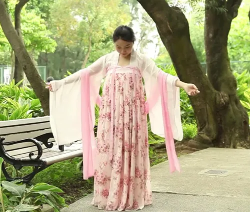 Qixiong Ruqun6