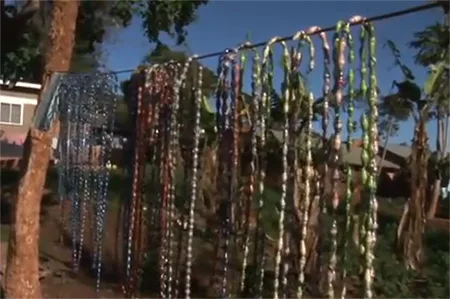 Beaded necklace4