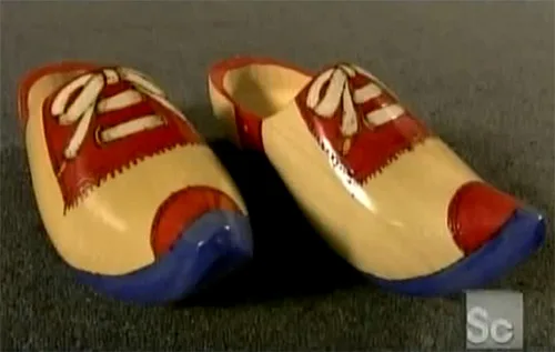 Clogs11