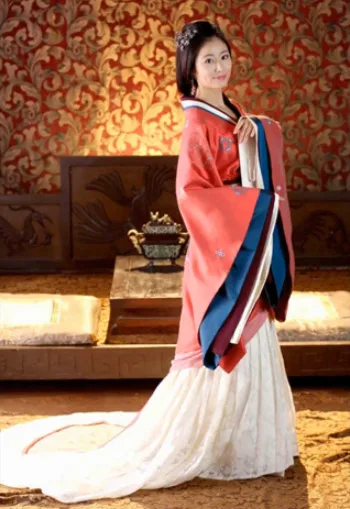 Chinese traditional clothing