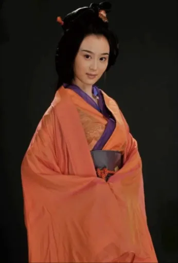 Chinese traditional clothing