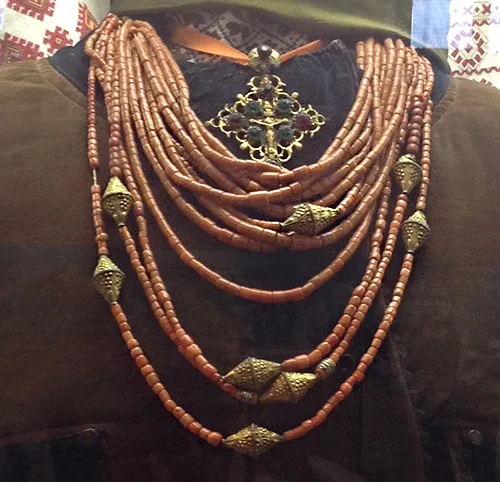 Ukrainian traditional jewelry vintage necklace