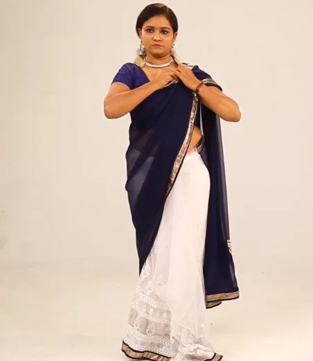 Sari2 3