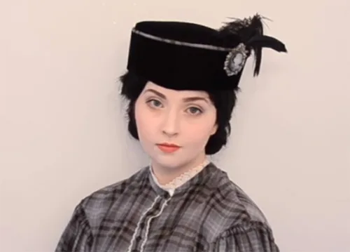 Hat19