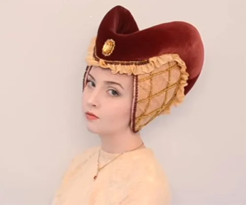Hat3