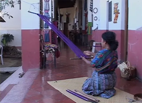 Huipil weaving6