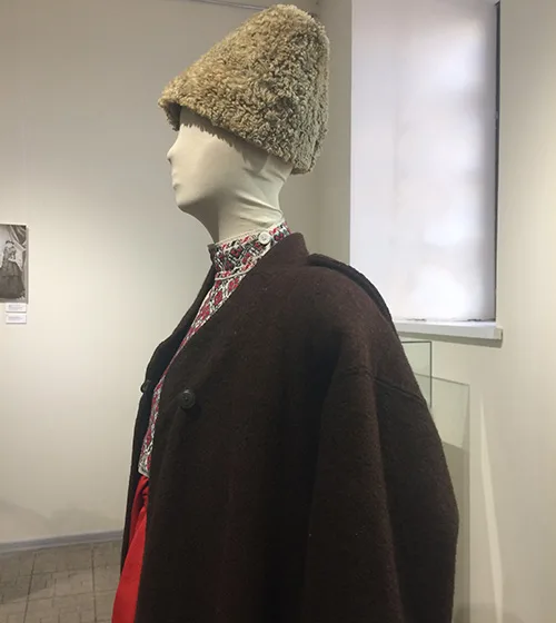 Chumak’s attire from Sumy region of Ukraine early 20th century