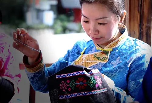 Tibetan embroidery5