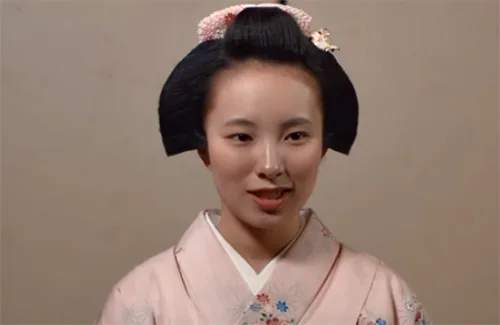 Traditional costume of Japanese Maiko, or apprentice geisha