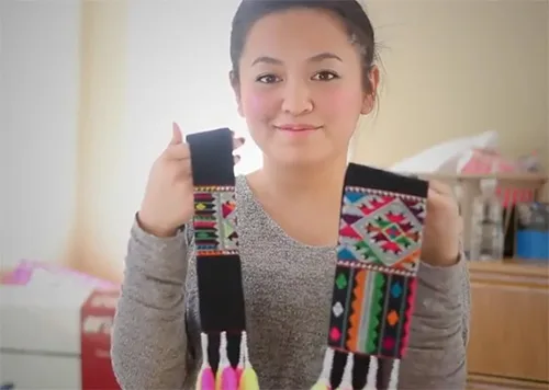 How to wear Hmong traditional twisted headdress