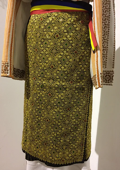 Romanian traditional women’s outfit