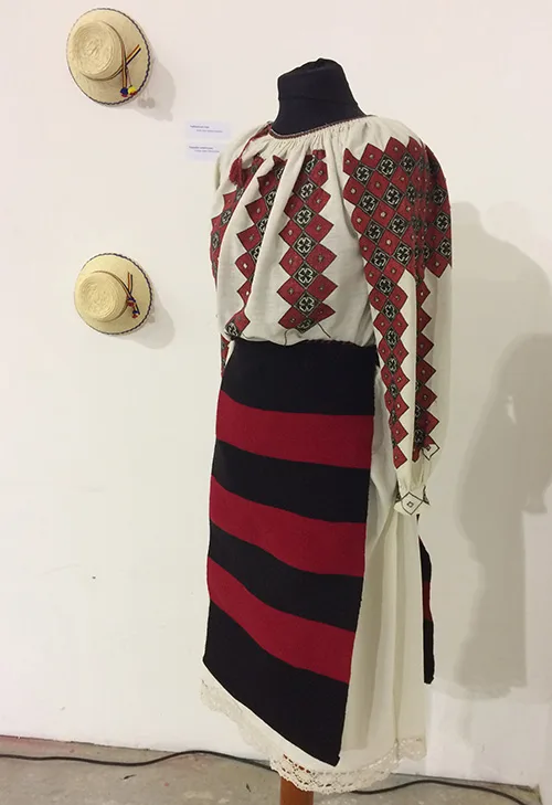 Romanian traditional female attire