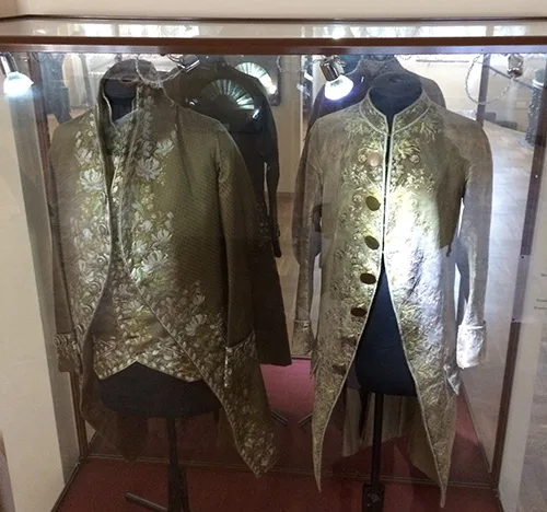 What did 18th-century male attire look like? Was it really decorated more than female clothing?