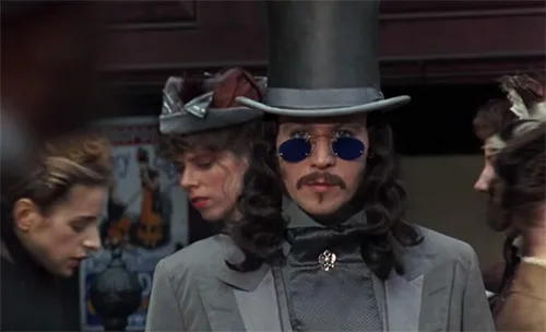 Stage costumes in Bram Stoker's Dracula movie
