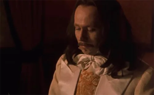 Stage costumes in Bram Stoker's Dracula movie