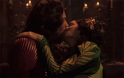 Stage costumes in Bram Stoker's Dracula movie