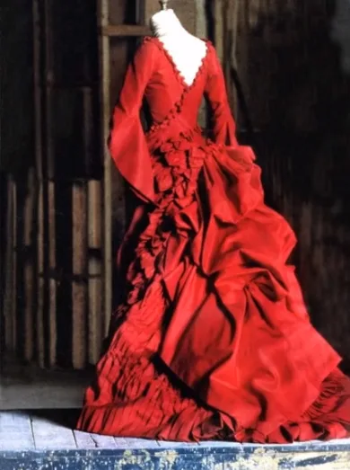 Stage costumes in Bram Stoker's Dracula movie