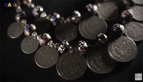 Necklace made of Venetian glass beads and silver coins dukaches Roksolyana Shymchuk Ethno-gallery