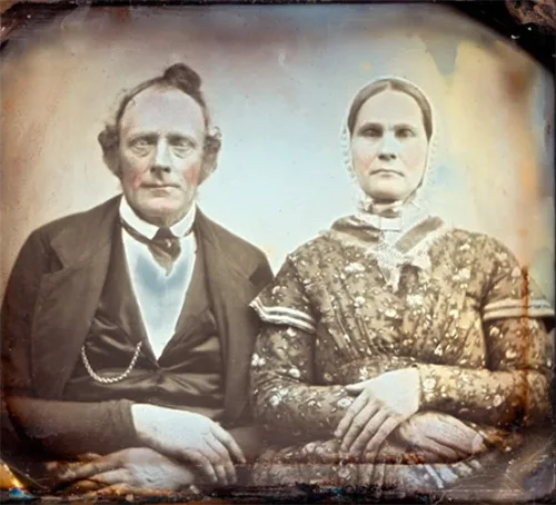Vintage photos of wealthy Victorian couples in authentic clothing and jewelry