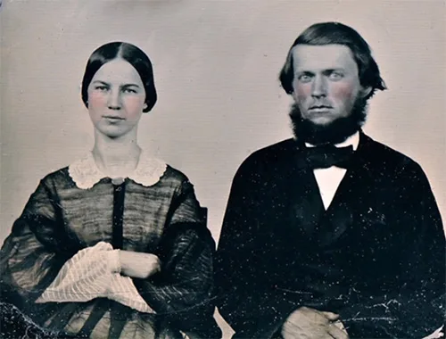 Vintage photos of wealthy Victorian couples in authentic clothing and jewelry