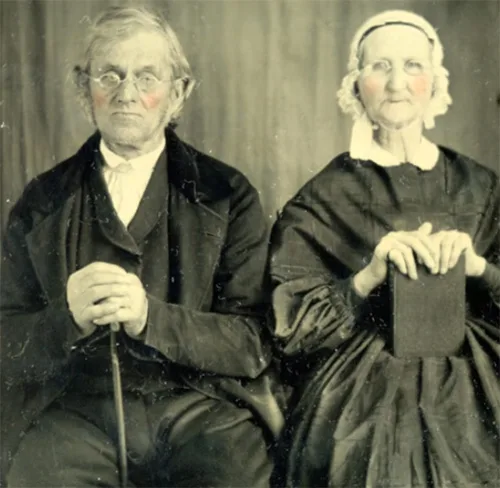 Vintage photos of wealthy Victorian couples in authentic clothing and jewelry