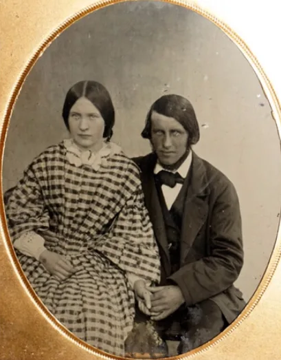Vintage photos of wealthy Victorian couples in authentic clothing and jewelry