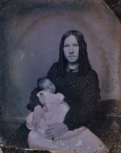 Old photos of children from mid-19th century