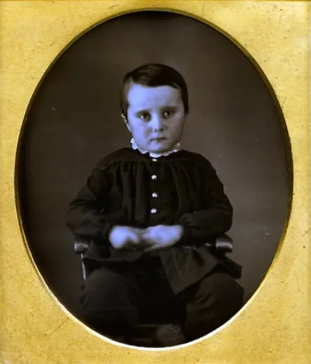 Old photos of children from mid-19th century