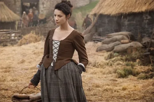 Stage costumes of Claire Fraser in Outlander series