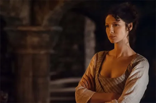 Stage costumes of Claire Fraser in Outlander series