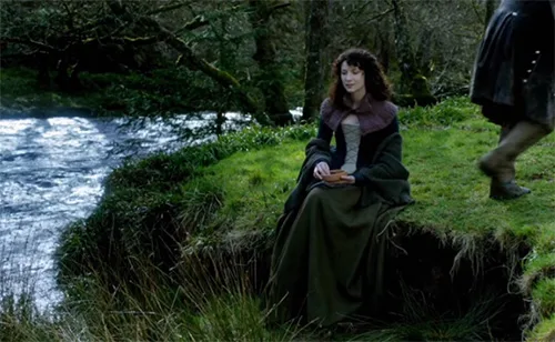 Stage costumes of Claire Fraser in Outlander series
