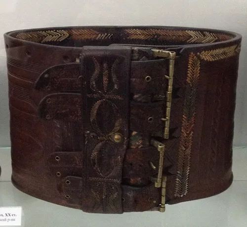 Hutsul cheres3