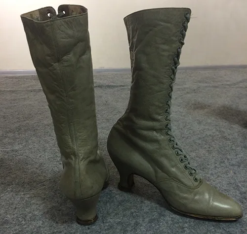 Boots60