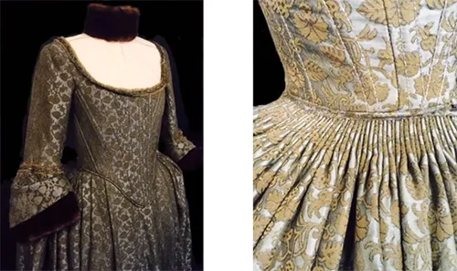 Stage costumes of Outlander series. Scottish 18th-century clothing of Claire Fraser