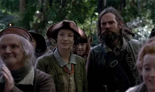 Stage costumes of Outlander series. Scottish 18th-century clothing of Claire Fraser