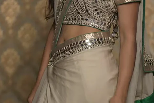 sari lehenga8