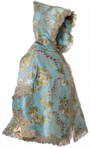 Movie costumes of Outlander series