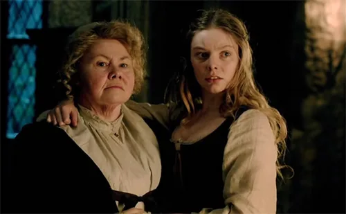Movie costumes of Outlander series