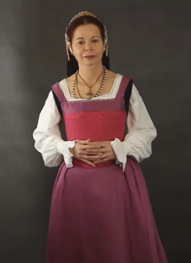 Tudor dress13
