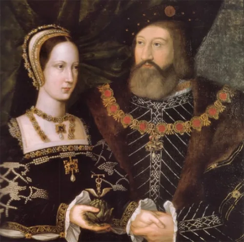 Tudor dress33