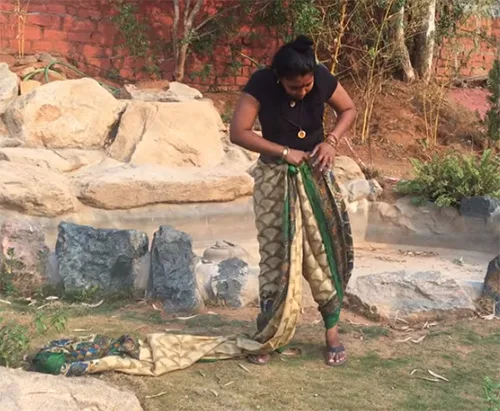 Meenakshi6