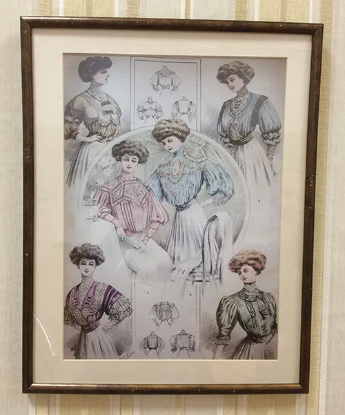 Drawing with fashionable clothing designs from early 20th century