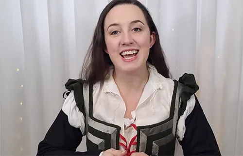 Italian dress25